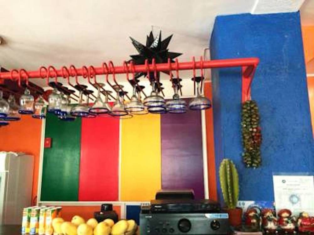 فندق وان كريسنت بليس Balabag  المظهر الخارجي الصورة
